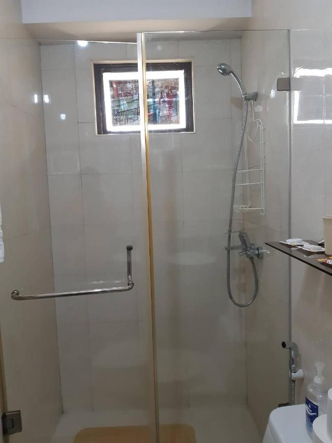 Sarasota Residential Resort Cluster 4 Unit 6B, 6C And 6L By Manny Newport Blvd, Across Naia T3 & Near Resorts World Manila, Pasay City Exterior photo